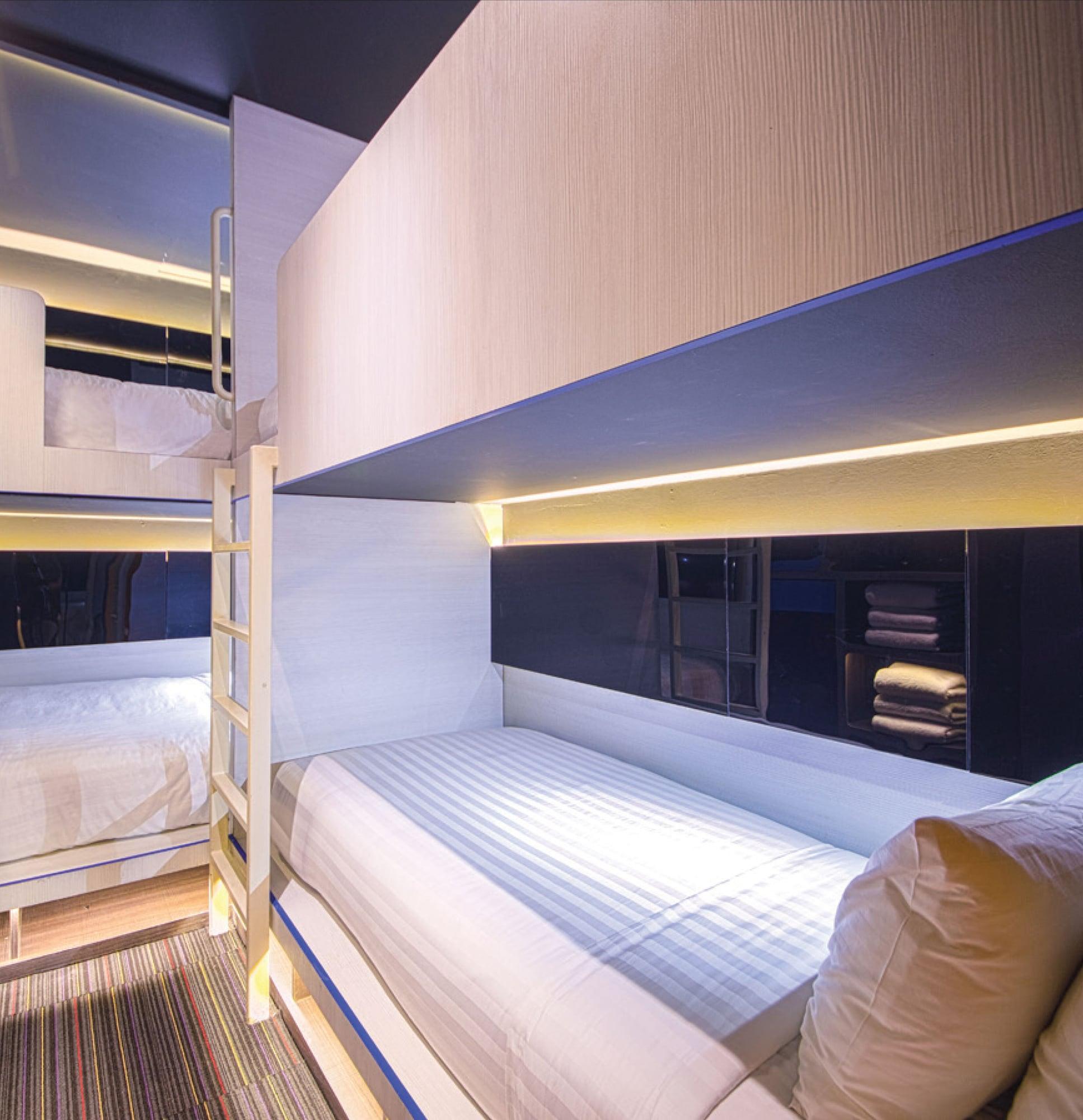 Cube Family Boutique Capsule Hotel At Chinatown Singapore Exterior photo